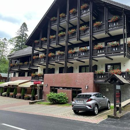 Casa Iris-Hotel & Restaurant Sinaia Exterior foto